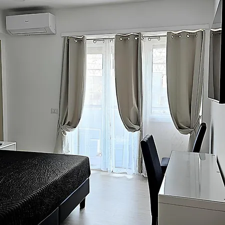 Convenient Отель типа 