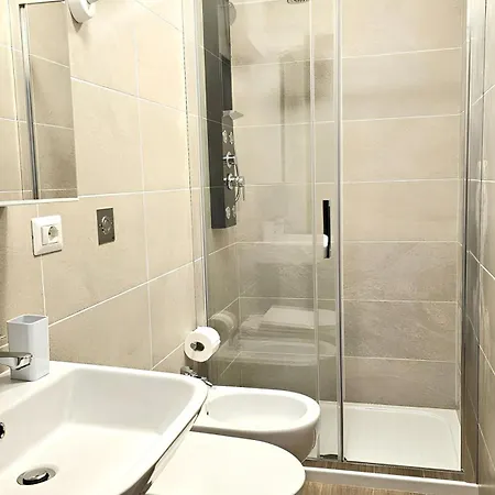 Oda ve Kahvaltı Convenient Roma